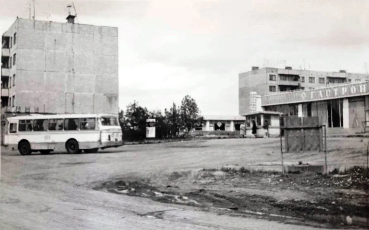 Канаш. улица Машиностроителей. 1990-е