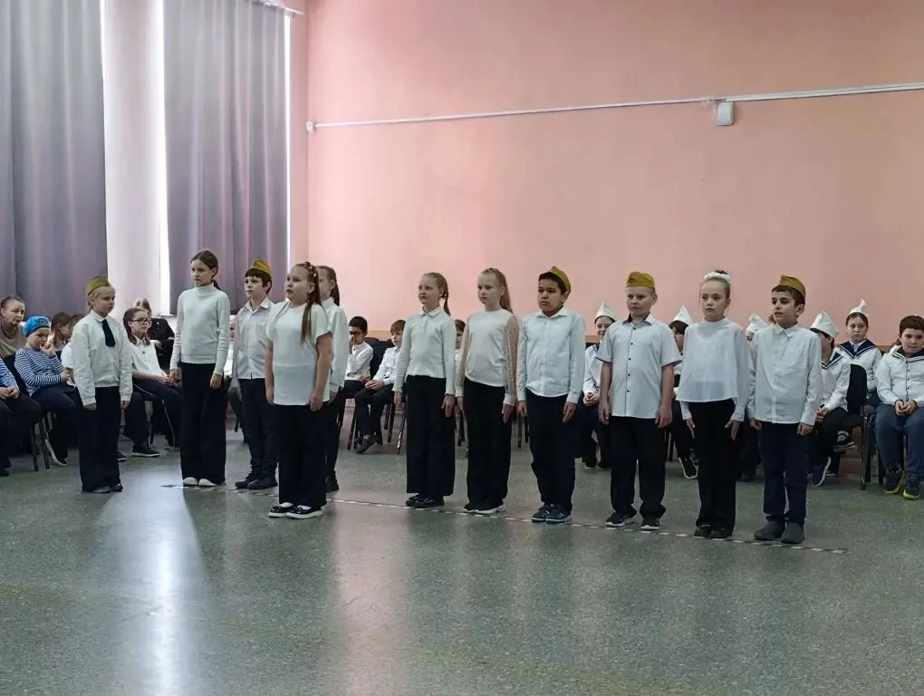 🌟Дорогие родители и ученики нашей школы!

Сегодня, 13 февраля, наши третьеклассники и четвероклассн