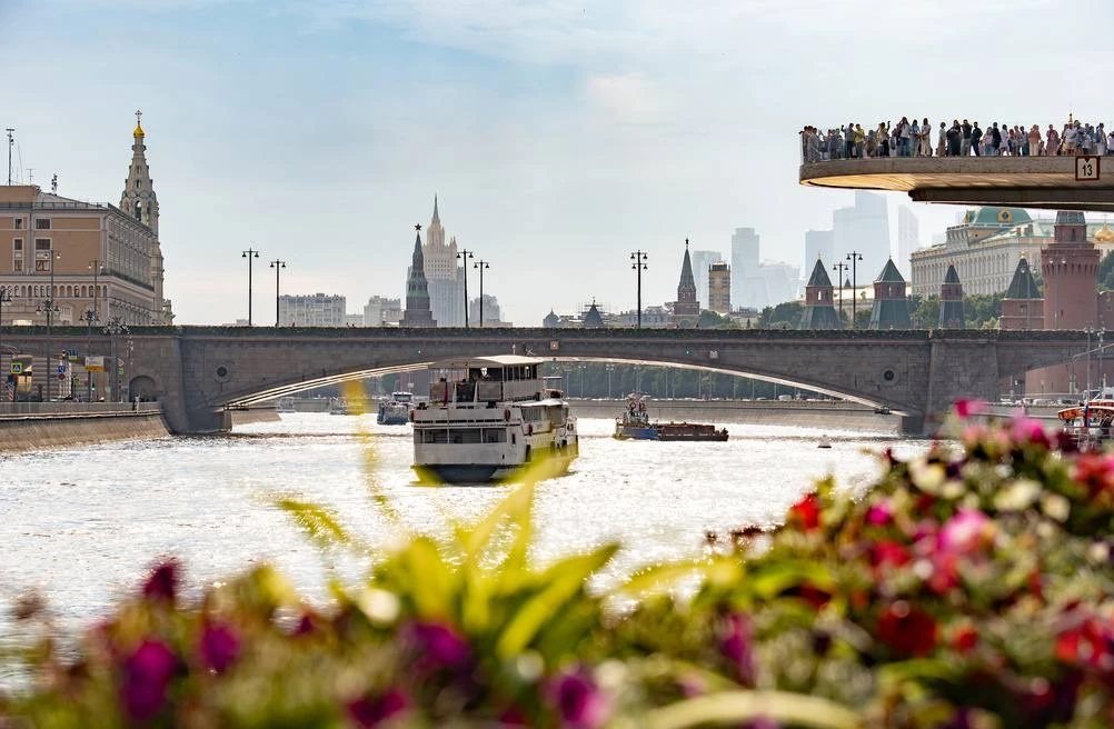 За состоянием московских рек и прудов теперь будут следить не только люди, но и нейросеть.