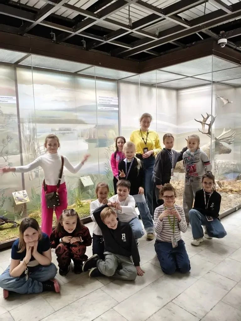 🐾 Целая планета открытий!  🌍 2 «Д» отправился в Государственный Дарвиновский музей — туда, где урок 