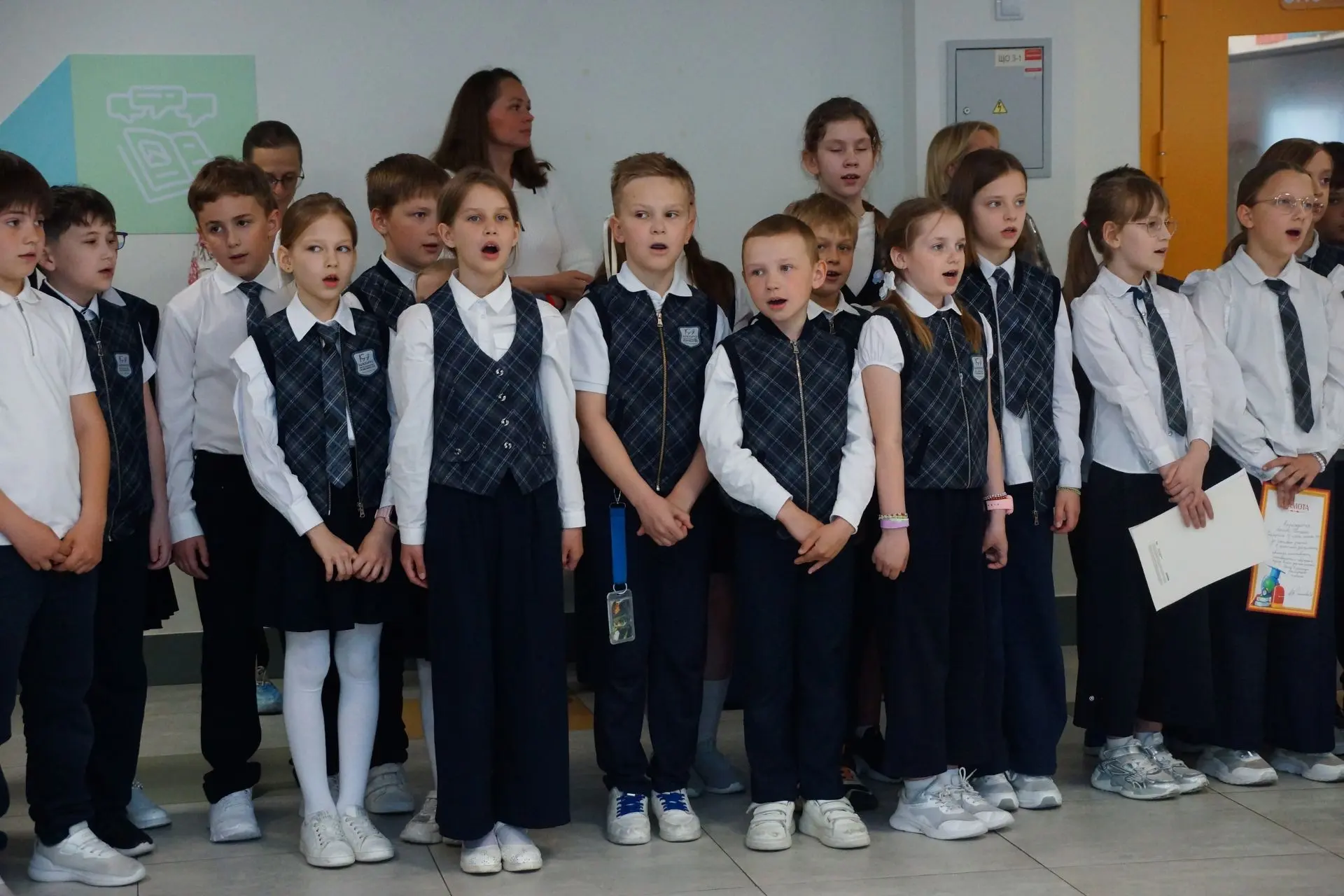В начальной школе прошли итоговые линейки в 1–3 классах 📚✅ Вот и подошёл к концу месяц май. Позади о