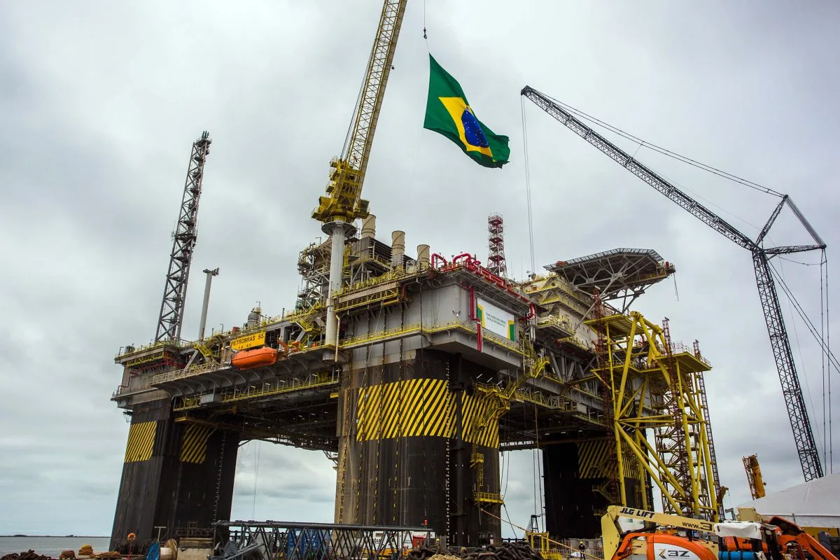 Латинская Америка. Коротко о главном в ТЭК  Бразильская Petrobras обнаружила новое месторождение на 