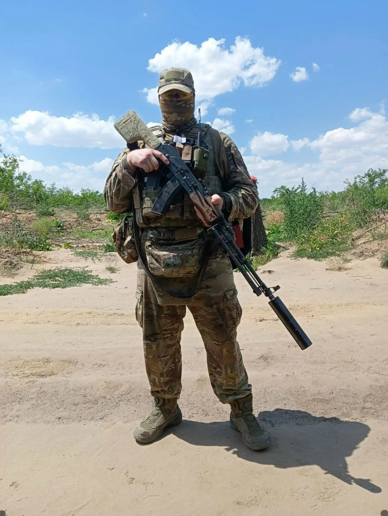 Пекло, но работаем. Все свои, всё штатно 💪
