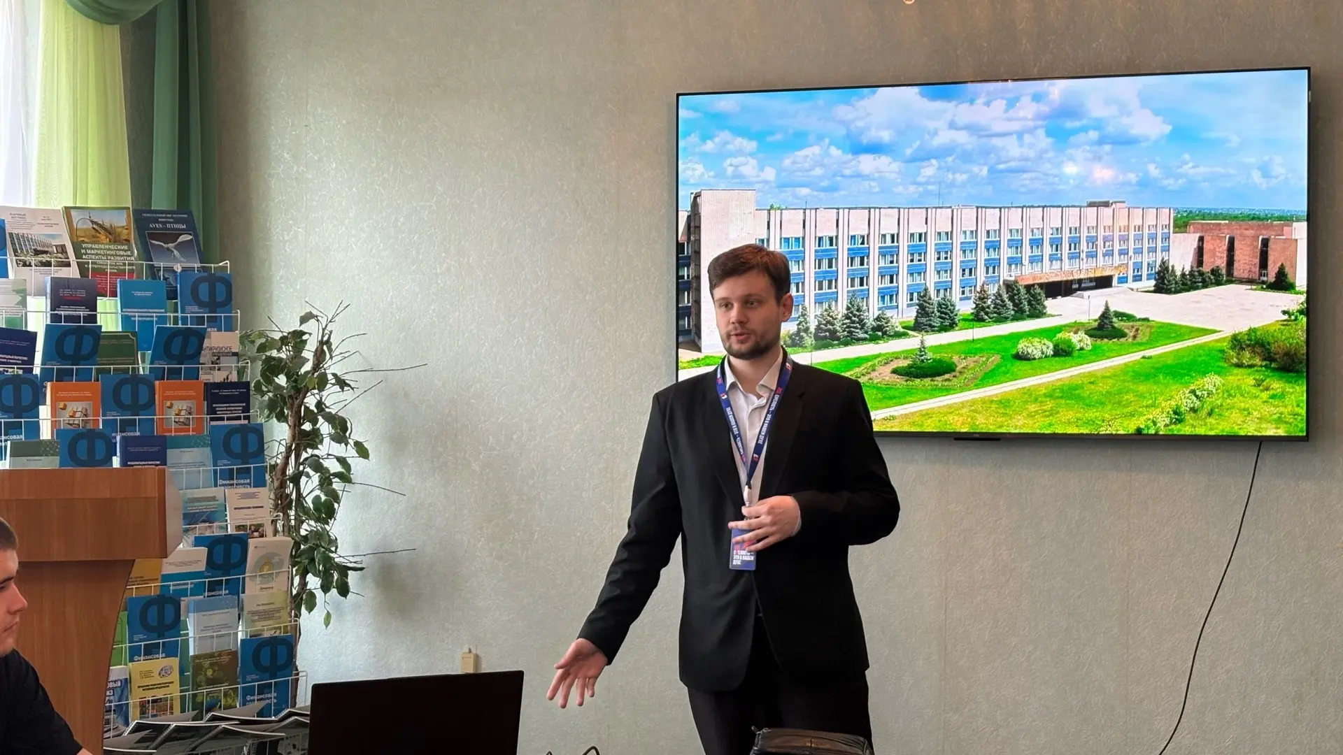 Встреча с ПСБ: новые финансовые возможности для студентов ЛГАУ💰  👥В стенах университета прошла встре