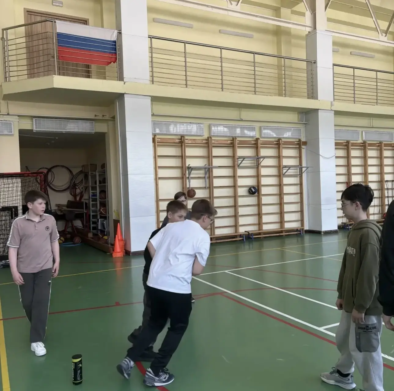 🏕️ Каникулярная неделя: активная подготовка к «Зарнице»!  Во время каникулярной недели наши ребята н