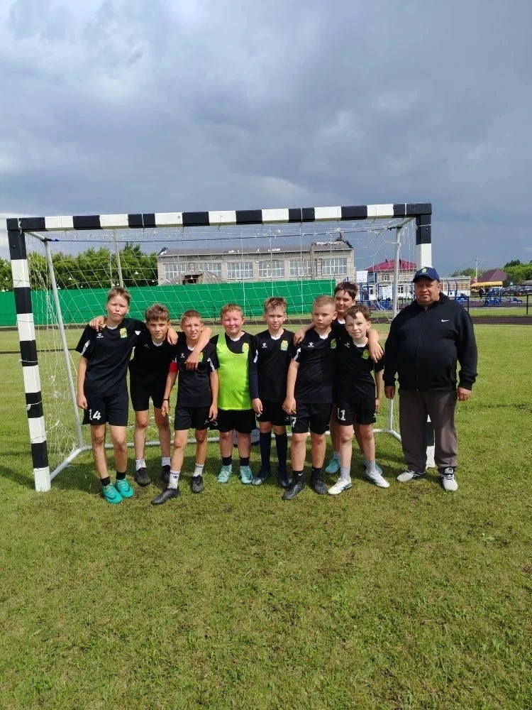 Сегодня 10 июня на стадионе Шатровской ДЮСШ прошли зональные  соревнования регионального этапа "Кожа