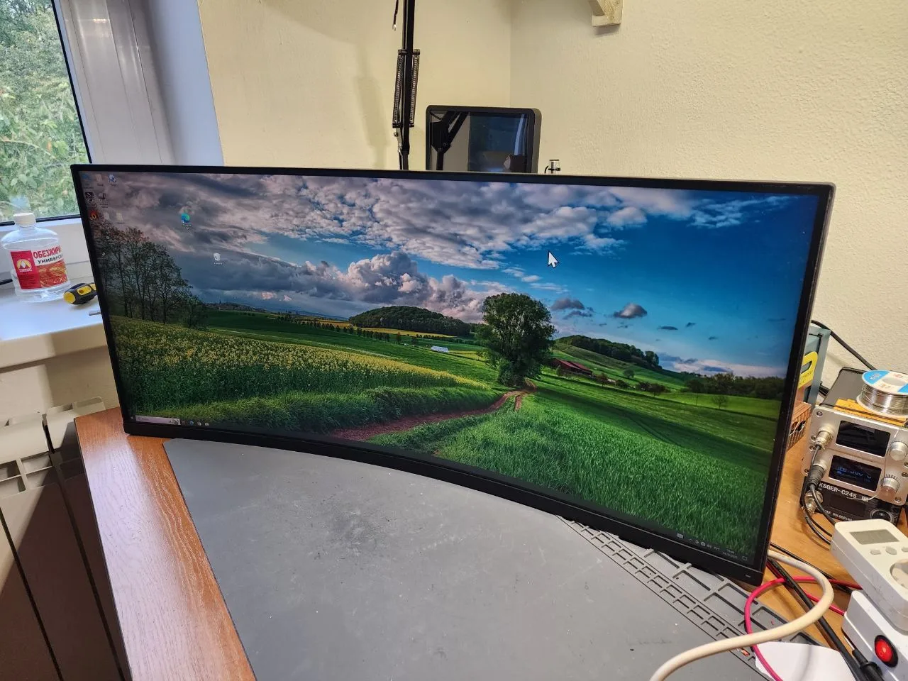 В ремонте монитор Xiaomi Mi Curved 34" 144Hz с дефектом "включается, но изображения нет...