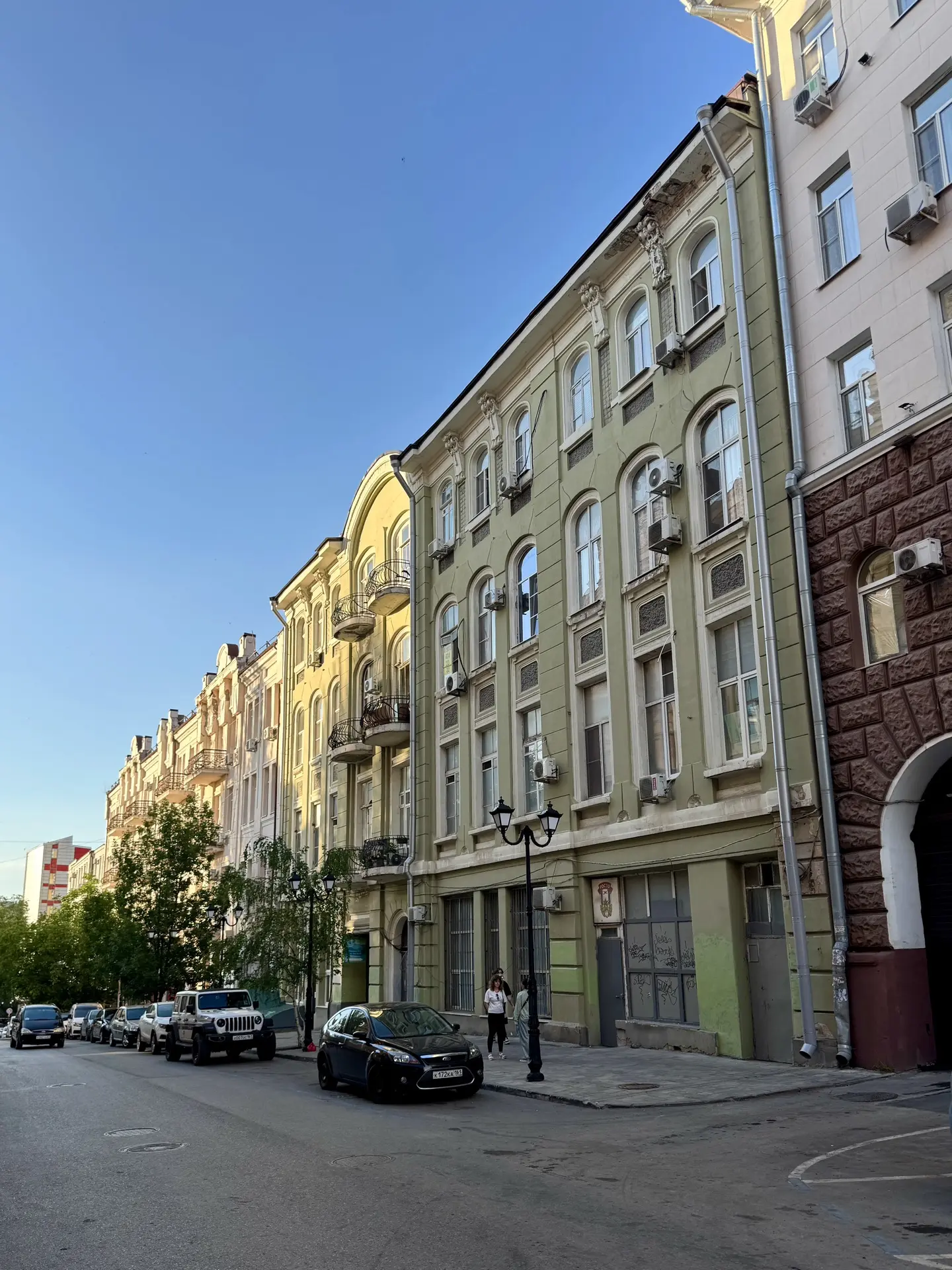 Контрастный, но в то же время яркий, статный, вкусный, самобытный, местами даже столичн...