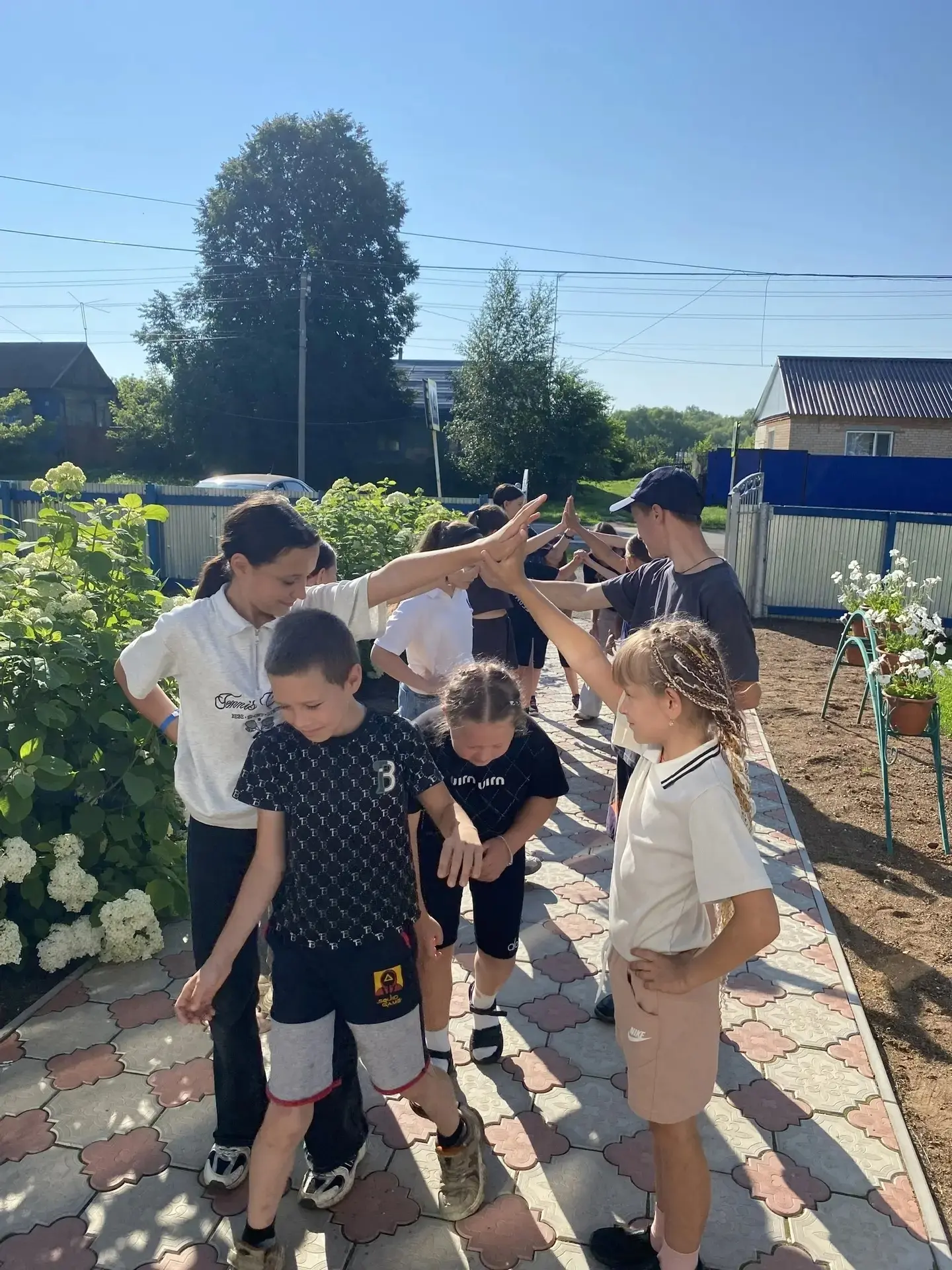 🎉 Восьмой день в ЛДП — ещё один яркий кусочек лета! ☀️

День начался бодро и весело: после сбора от