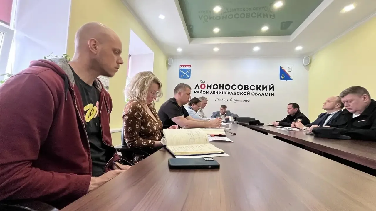 Началось совещание по проведению районного мероприятия, посвящённого Дню Победы.