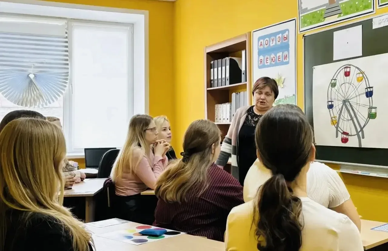 🎉 Фестиваль ИМС «Учусь учиться»: первый день — яркий старт!  🎓 С 13 по 24 апреля в гимназии проходит