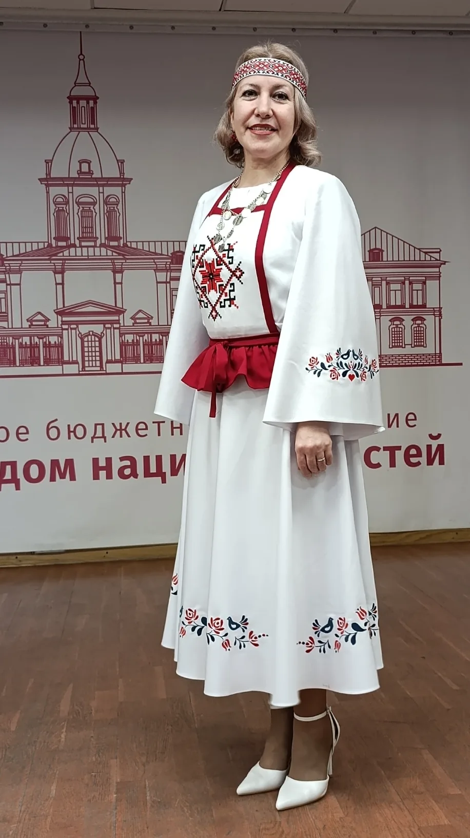 От Удмуртии до Москвы: Елена Кузнецова — победитель Всероссийского конкурса учителей ро...