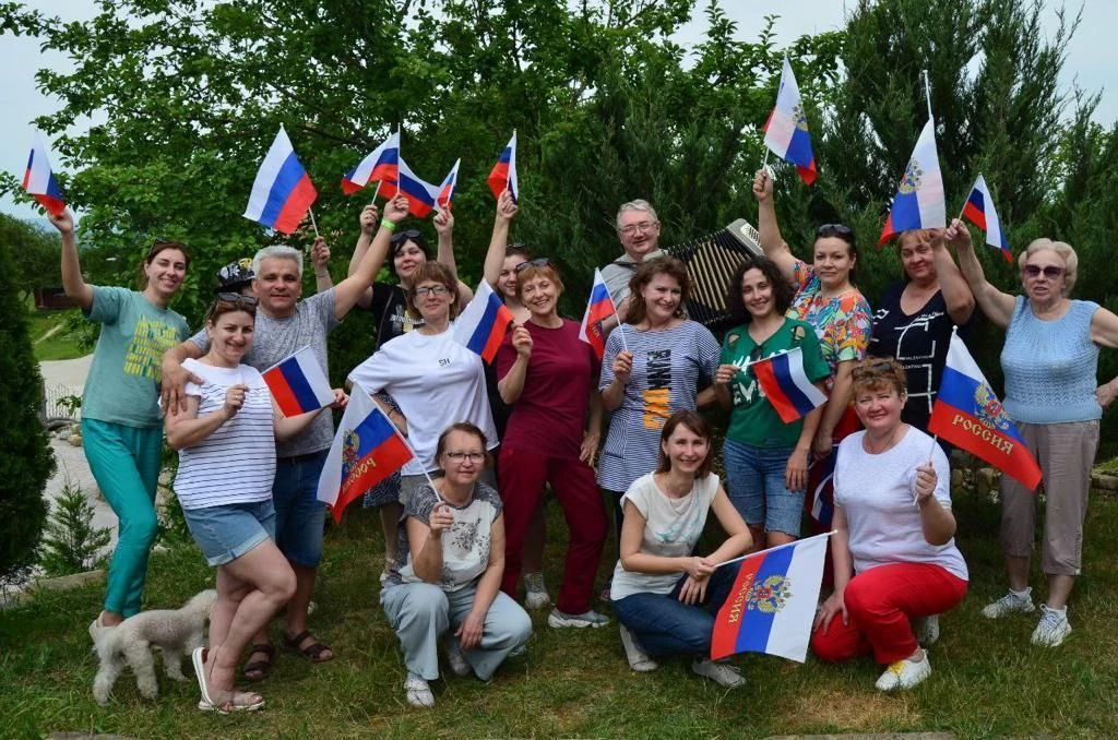 🇷🇺 Рубрика «Мой флаг — моя гордость»: фотоакция ко Дню Государственного флага РФ!