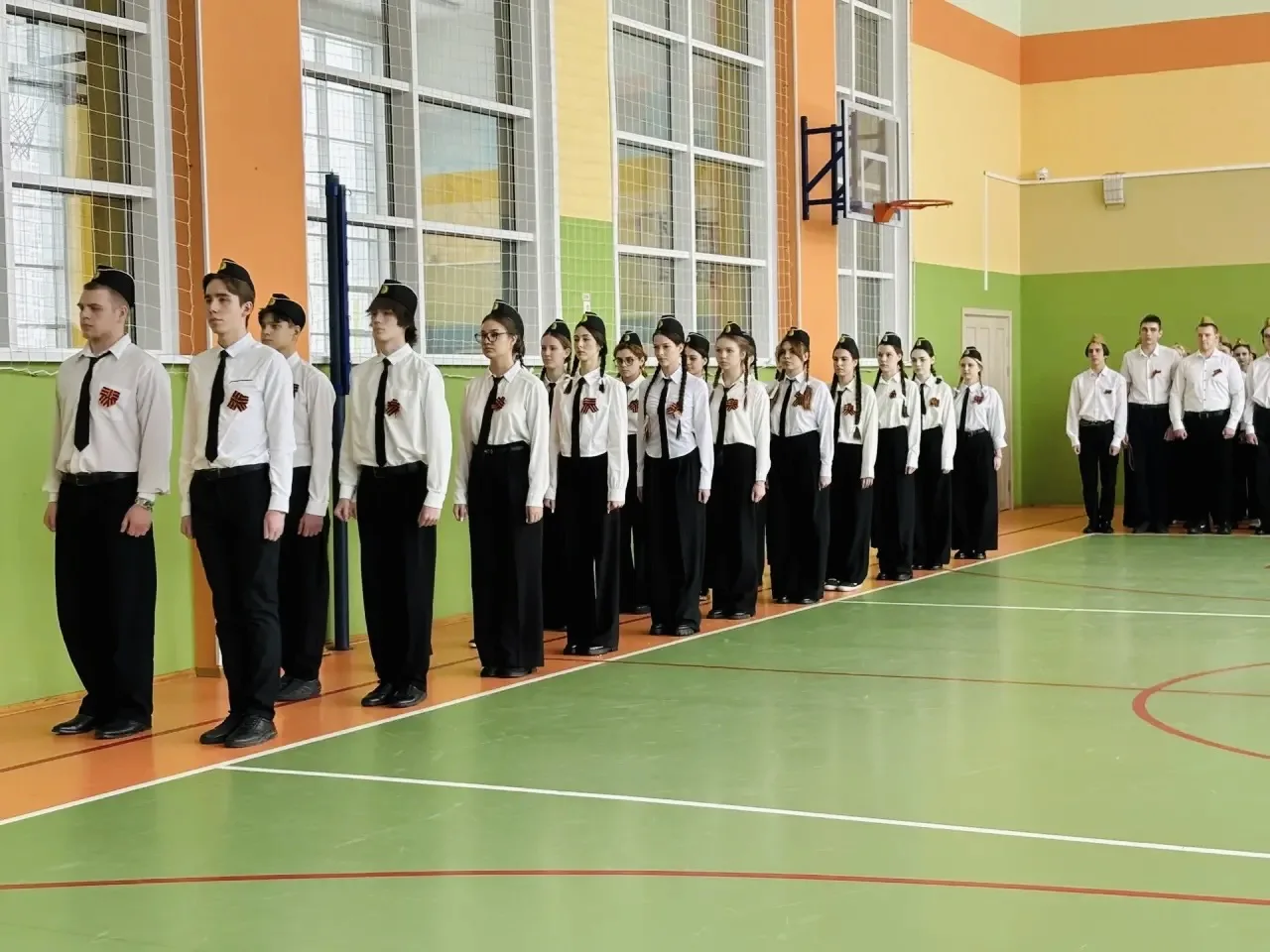⭐️Смотр строя и песни  20 февраля в нашей школе состоялся традиционный Смотр строя и песни среди уча