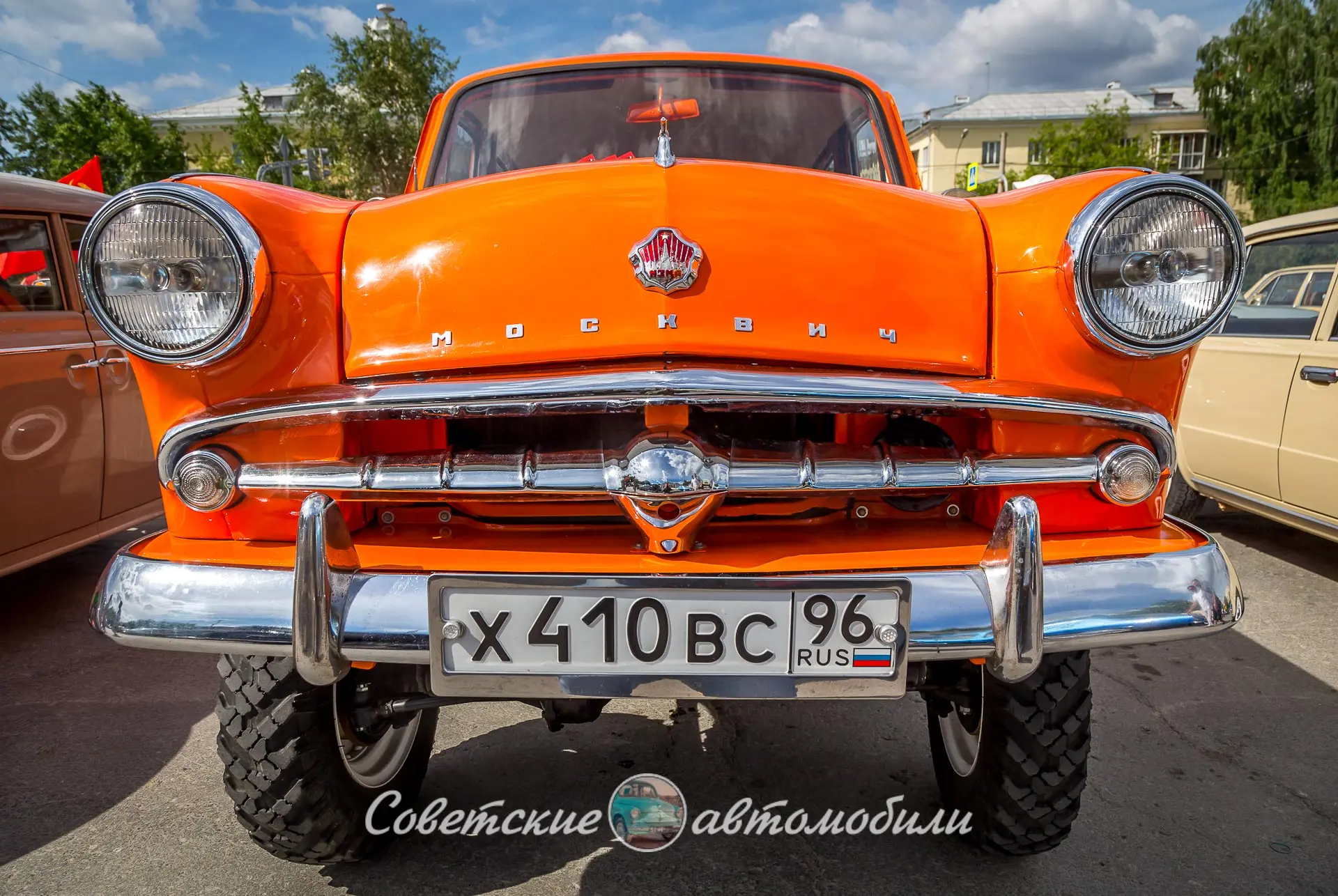 Фестиваль ретроавтомобилей в Екатеринбурге, 12 июня 2019 года.