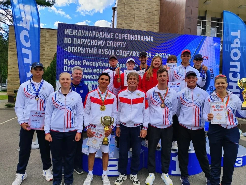🏆⛵Александр Кузьмин - победитель второго этапа международного турнира по парусному спорту - открыто