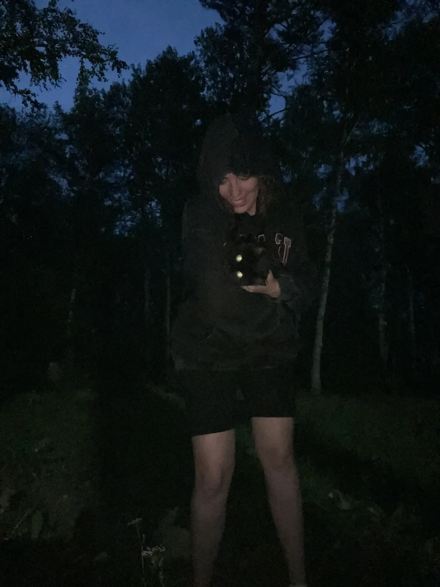 Поймала тьму в объектив