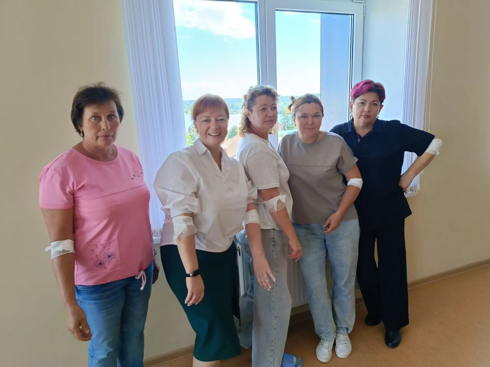 Во Дворце сегодня состоялся выездной День донора, более 60 доноров пришли, чтобы сдать ...