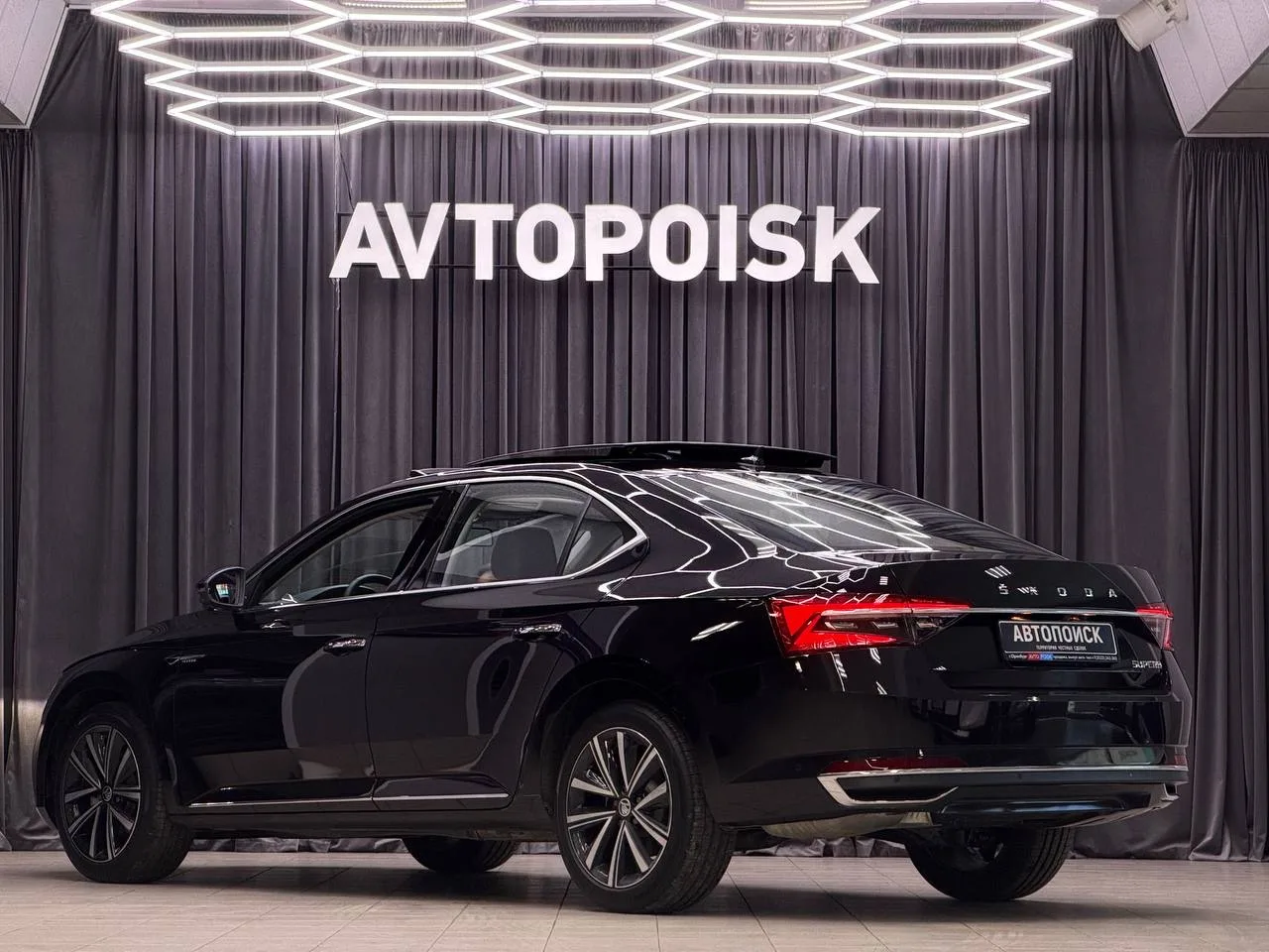 Новый автомобиль Skoda Superb 🔥  Предмаксимальная комплектация  — 2025 год; — Двигатель 1.4, 150 л.с
