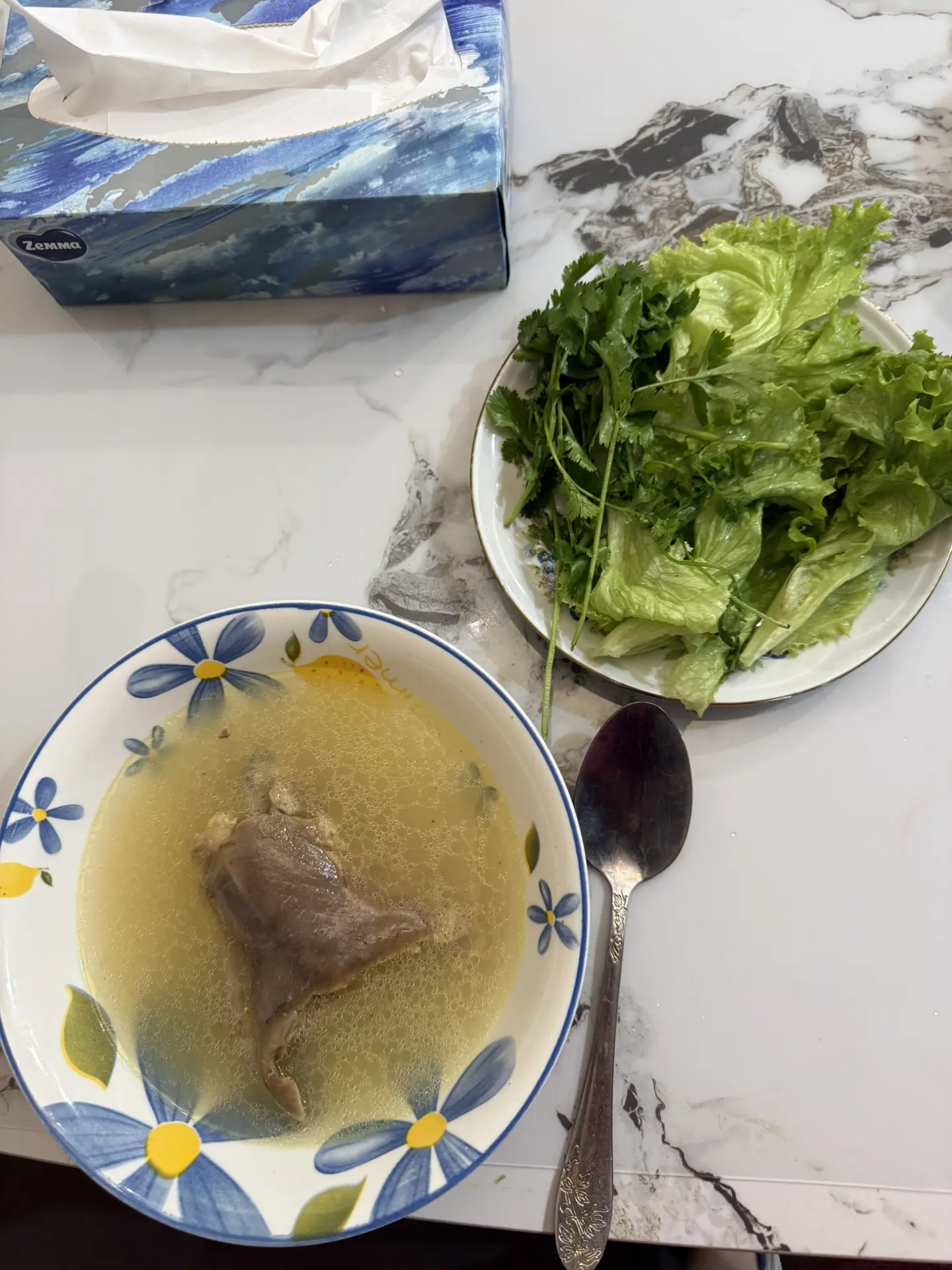 Мой без углеводный ужин 🍲. Так захотелось бульон. Люблю куриный.