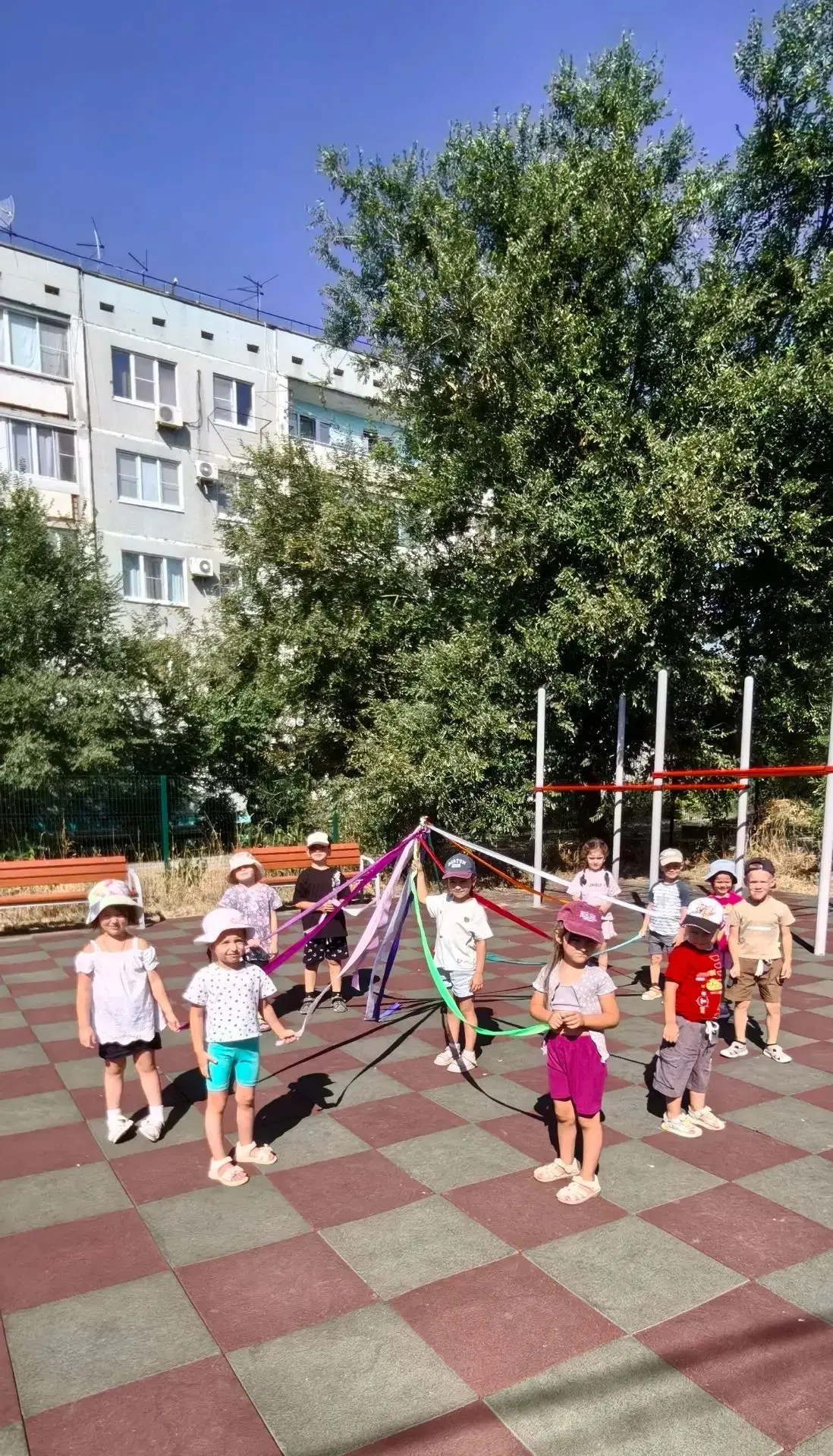 22 августа  - День Государственного флага  Российской Федерации