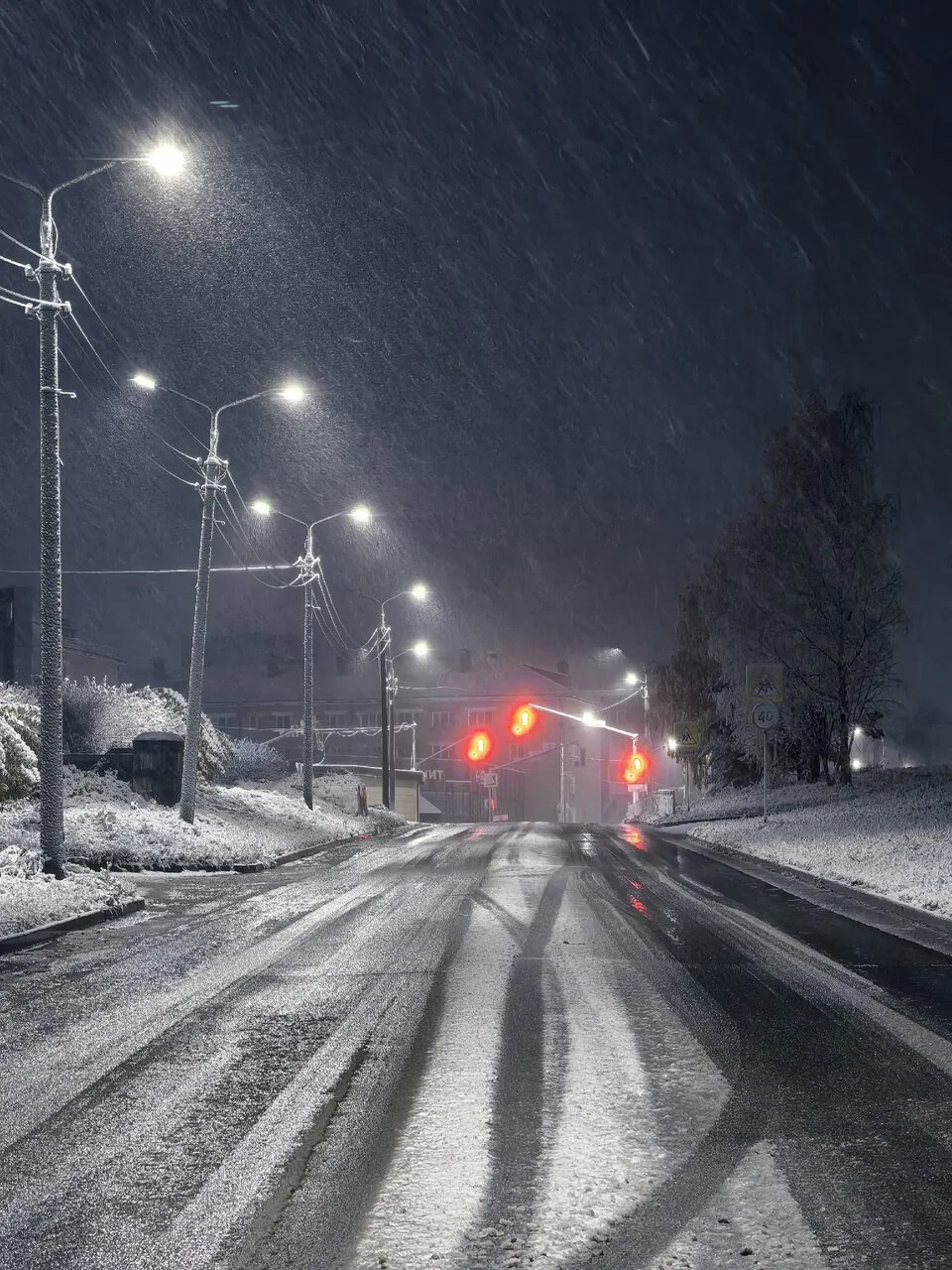 В Первоуральске выпал первый снег....❄