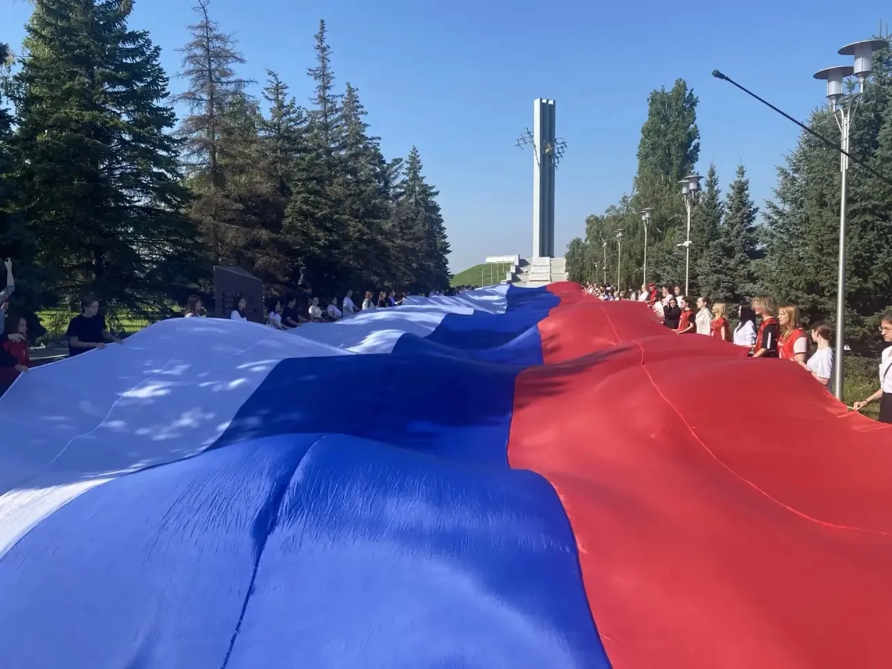 🇷🇺 Политеховцы приняли участие в торжественном мероприятии в Парке Победы на Соколово...