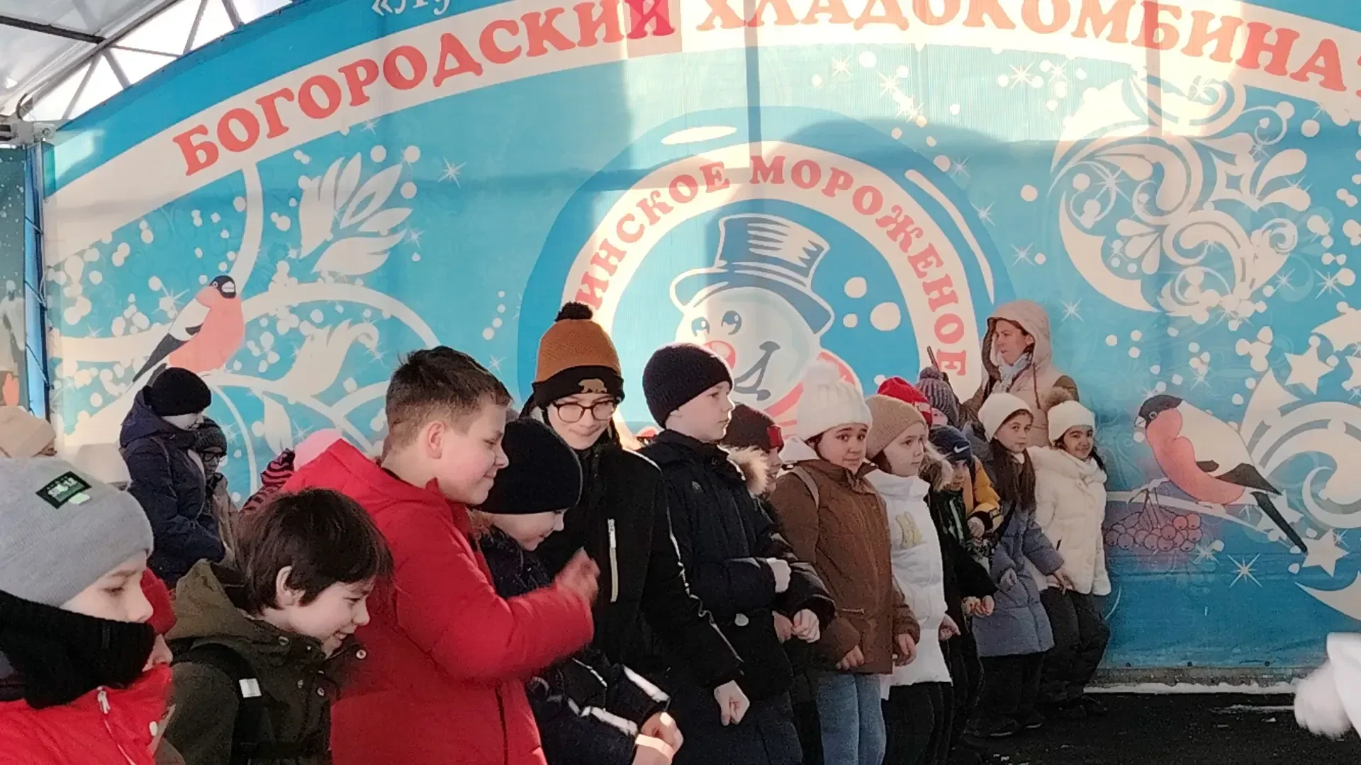 🍦 Сладкий праздник: ученики нашей школы посетили фабрику мороженого в День защитника Отечества! 23 ф
