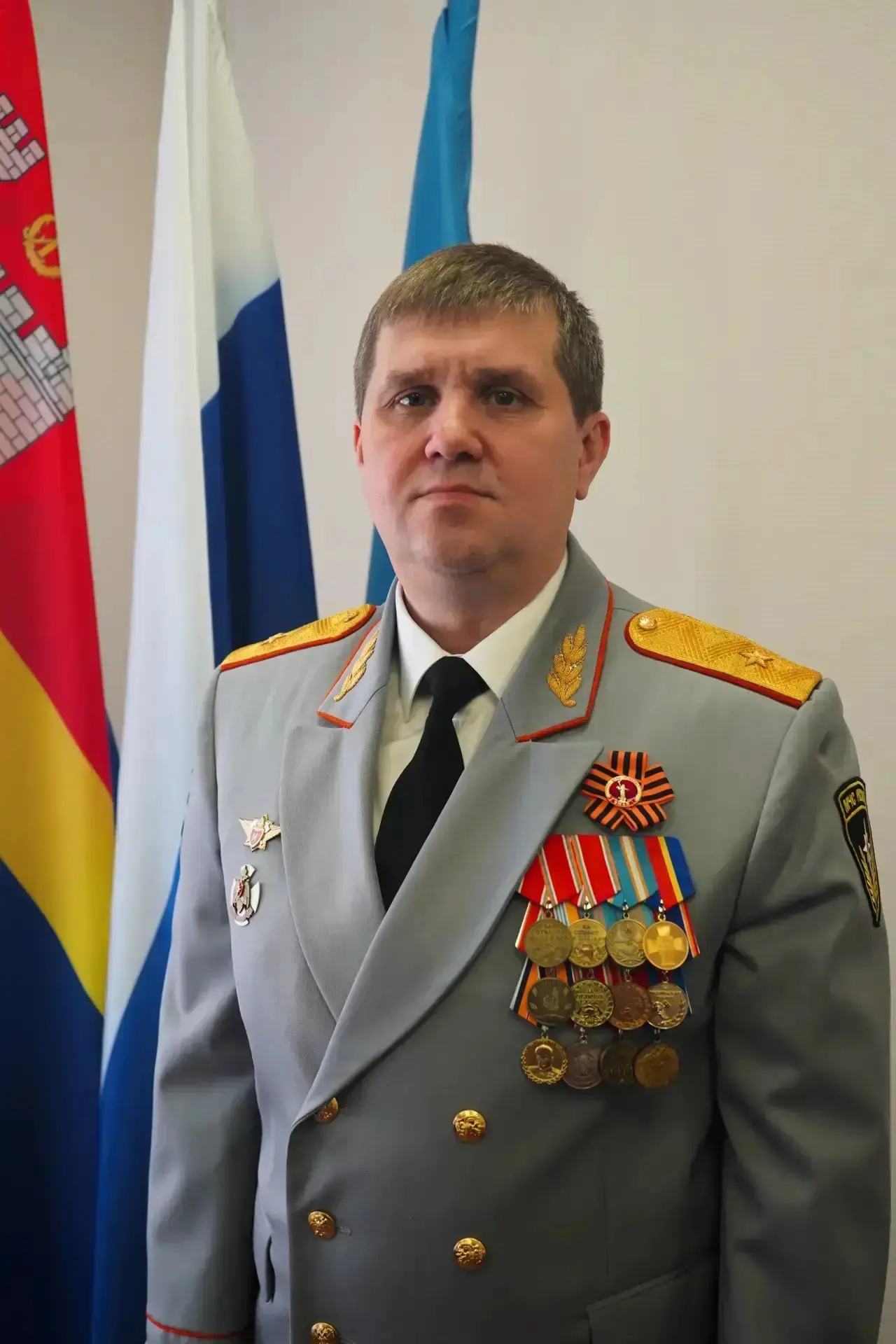🇷🇺 Поздравление начальника Главного управления МЧС России по Калининградской области Романа Емелья