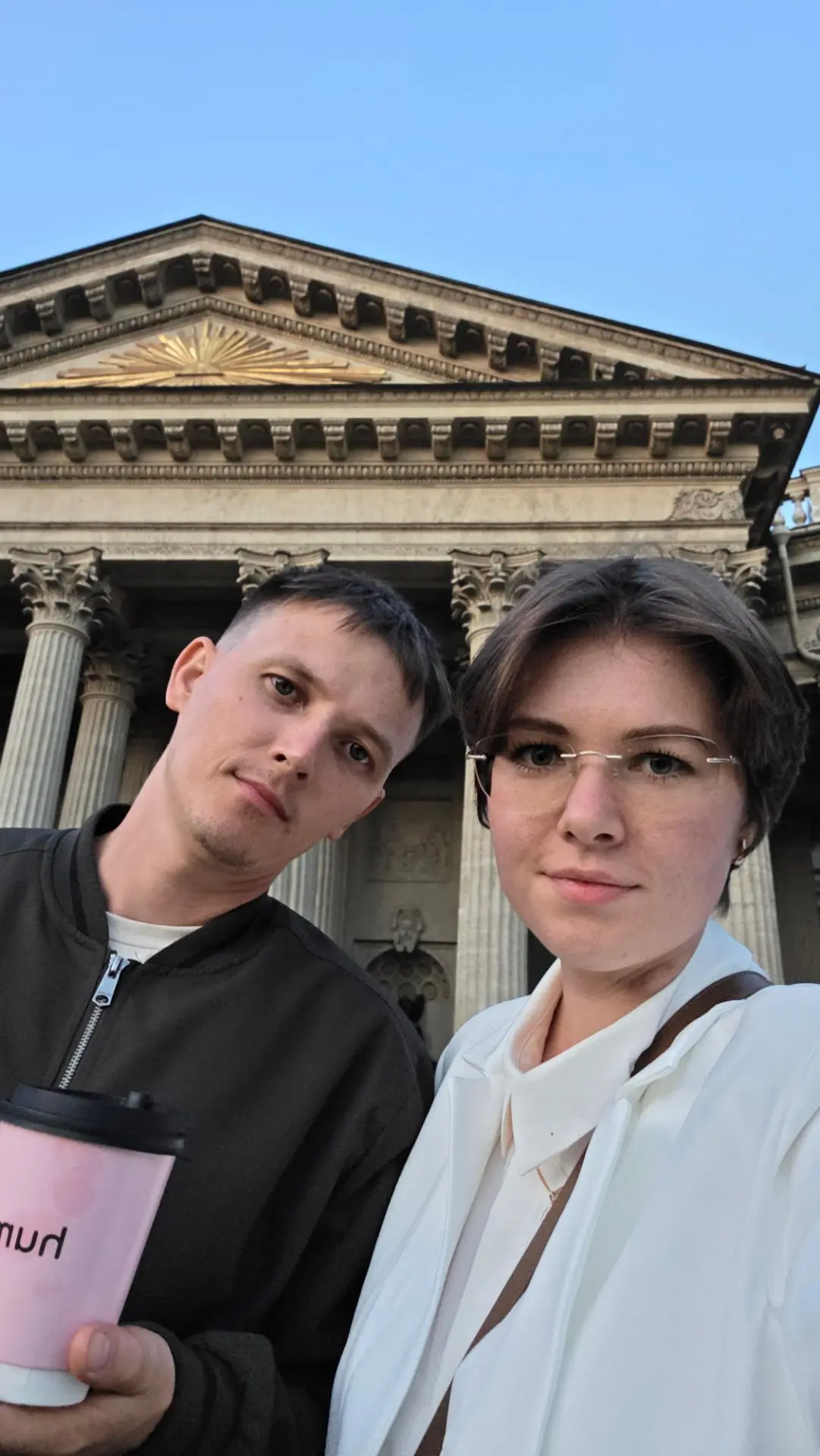 Вчера попробовали нашумевшие  корпусные десерты. Они точно на любителя, нам не понравил...