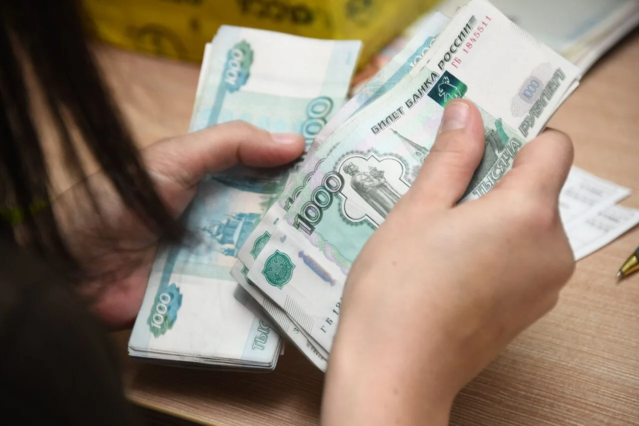 📌 ФНС России разъяснила порядок применения льготы по НДФЛ в отношении выплат сотрудникам при рожден
