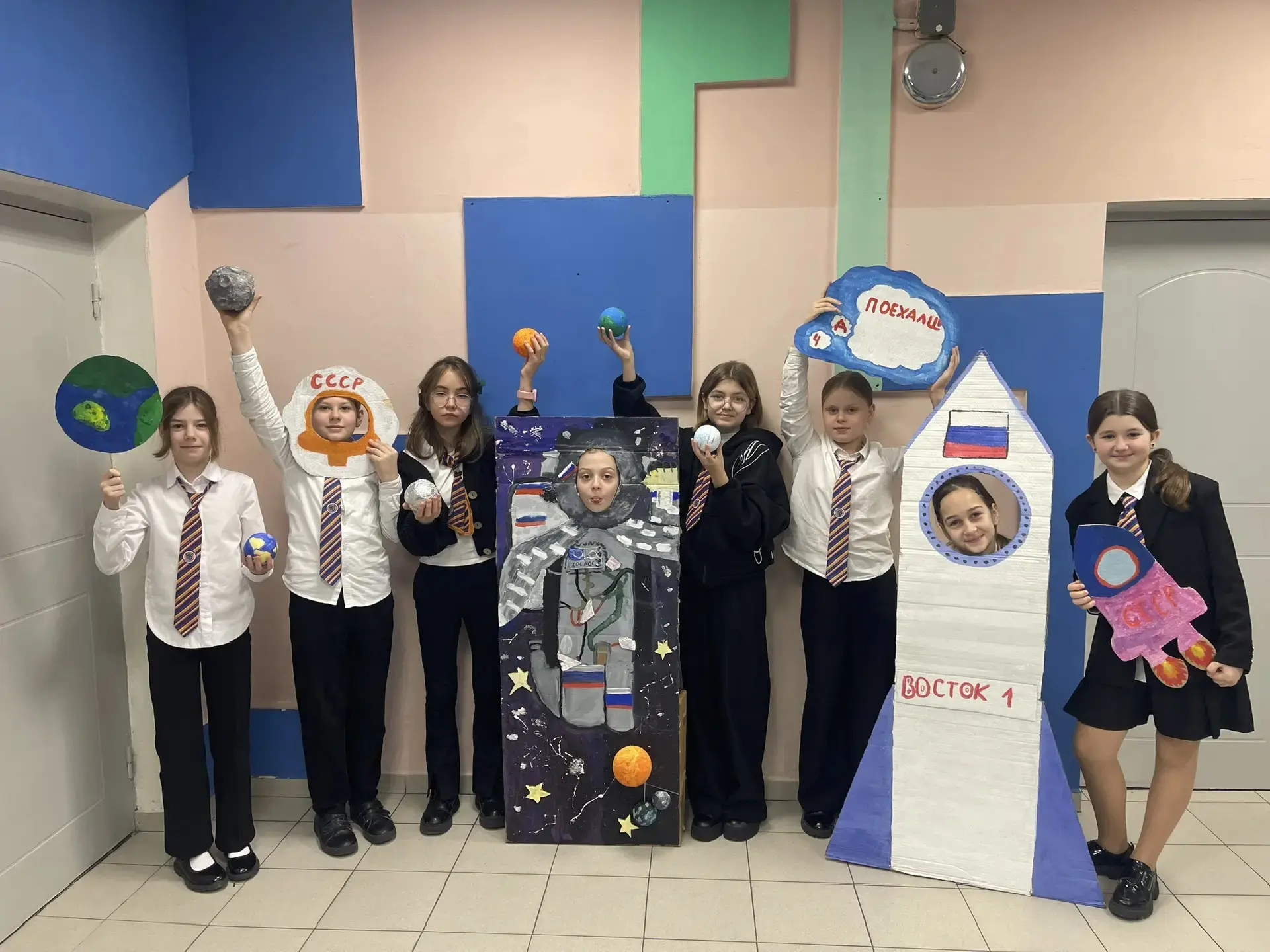 КОСМИЧЕСКИЕ ПРИКЛЮЧЕНИЯ 🚀: НАШИ ЮНЫЕ ИНЖЕНЕРЫ 👩‍🔧👨‍🔧 У ВАС В ОБЪЕКТИВЕ 📸  Всю космическую неделю (а 