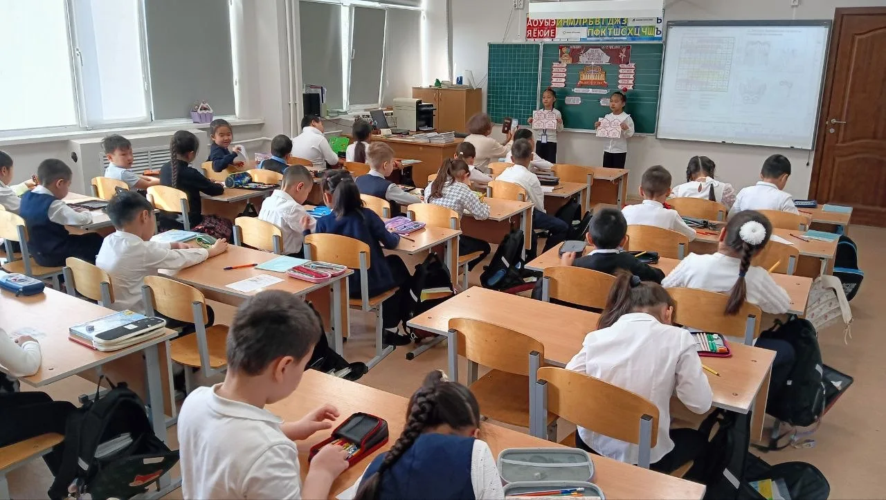 🎭 Театральное закулисье: разговор о важном  Сегодня в нашей школе прошла очередная встреча в рамках 