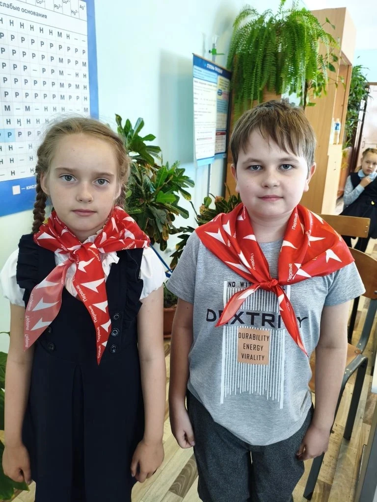 «Будь готов!» — вспоминаем традиции в День пионерии.
