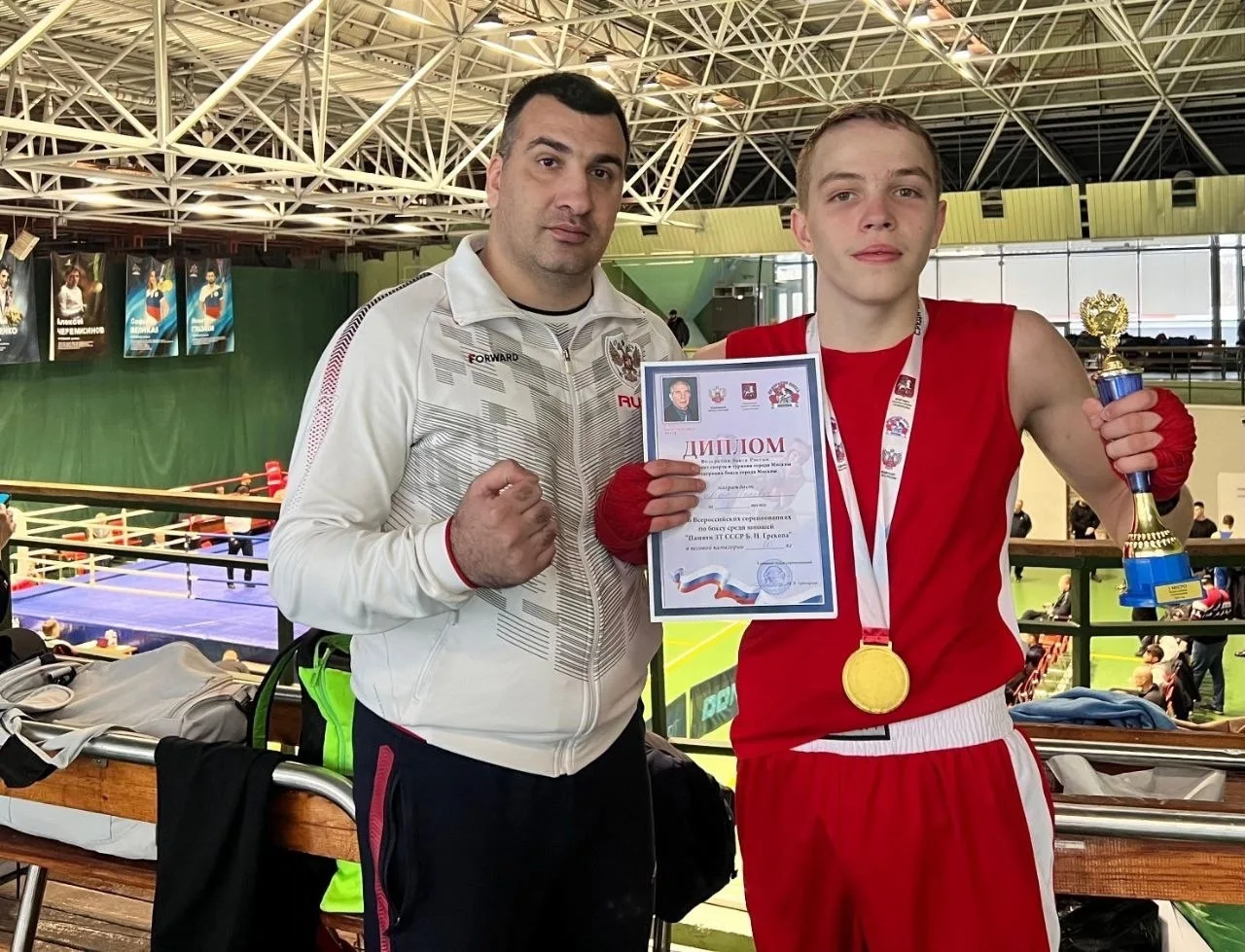 Аваев Асланбек и Головко Роман -  кандидаты в мастера спорта по боксу🥊