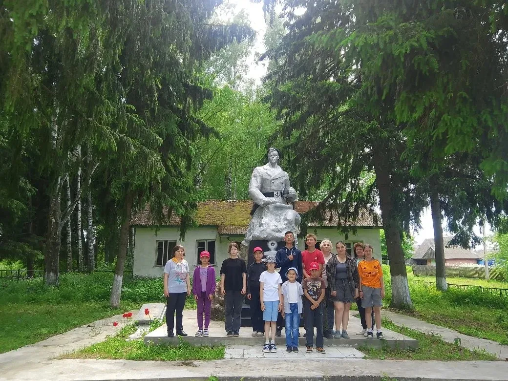 ✨Как прошел День волонтёра в нашем лагере! 
 ✅Ура! Позади первая половина смены, и наш 8-й день стал