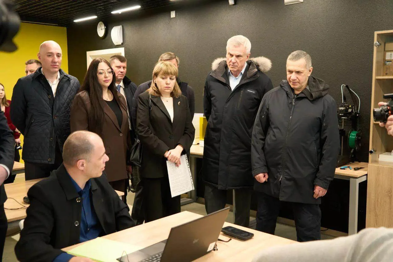 ⚡️Сварка в 3D: в Магадане ветераны СВО осваивают цифровые навыки В Магадане на базе обновлённого Цен