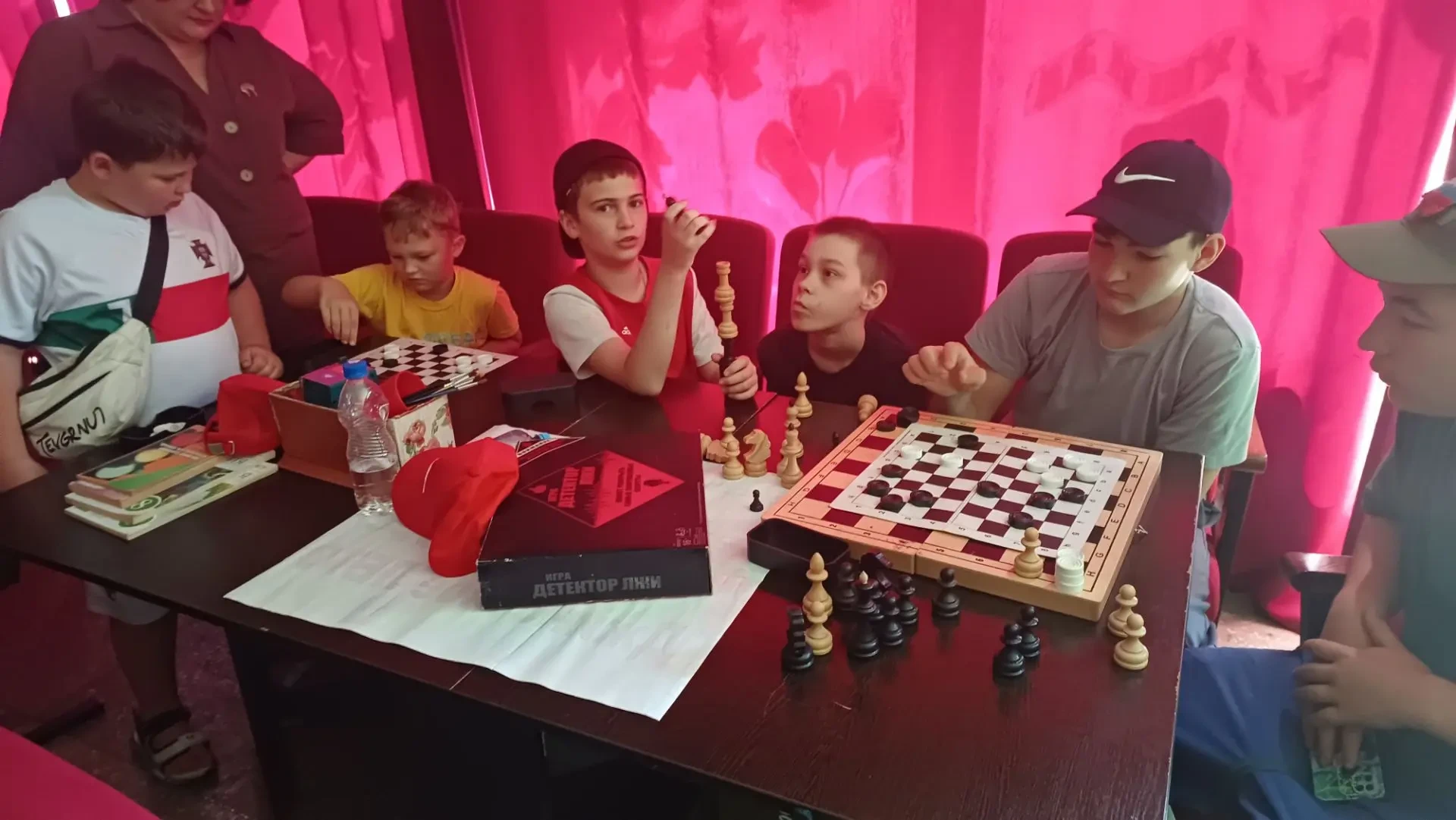 26 июля в 16:00 на летней досуговой площадке Центрального Дома Культуры состоялся интеллектуально-тв