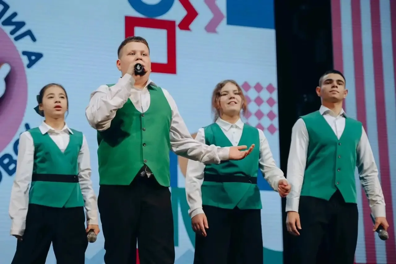 🎉 Знакомьтесь: Денис Черепан - звезда 7 «Е»! 🎉