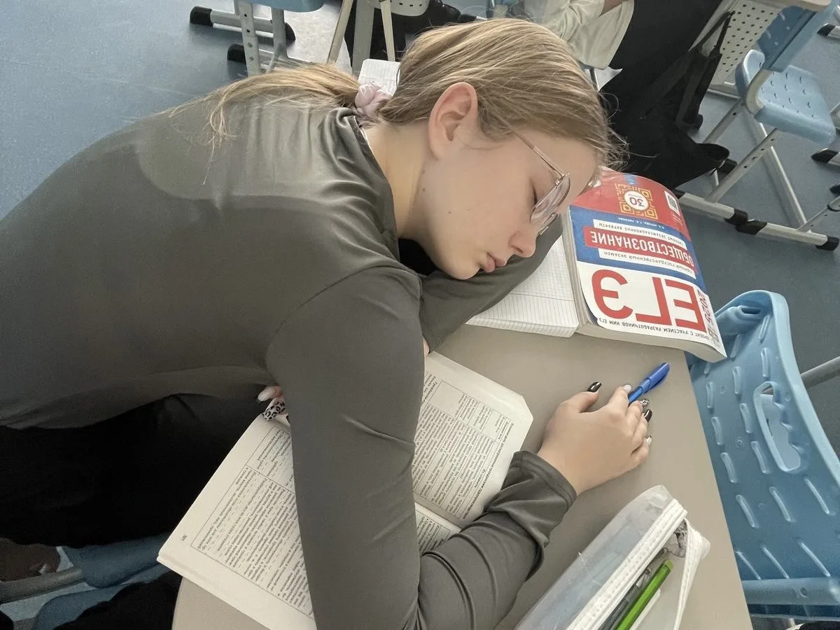 📚В ожирении школьников могут быть виноваты экзамены