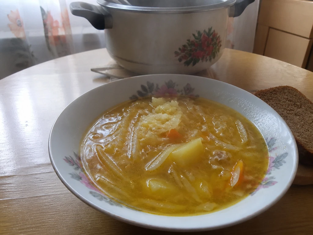 Щи постные — как раньше на Руси варили

Щи без мясного бульона — это не диета, а настоящая классика 