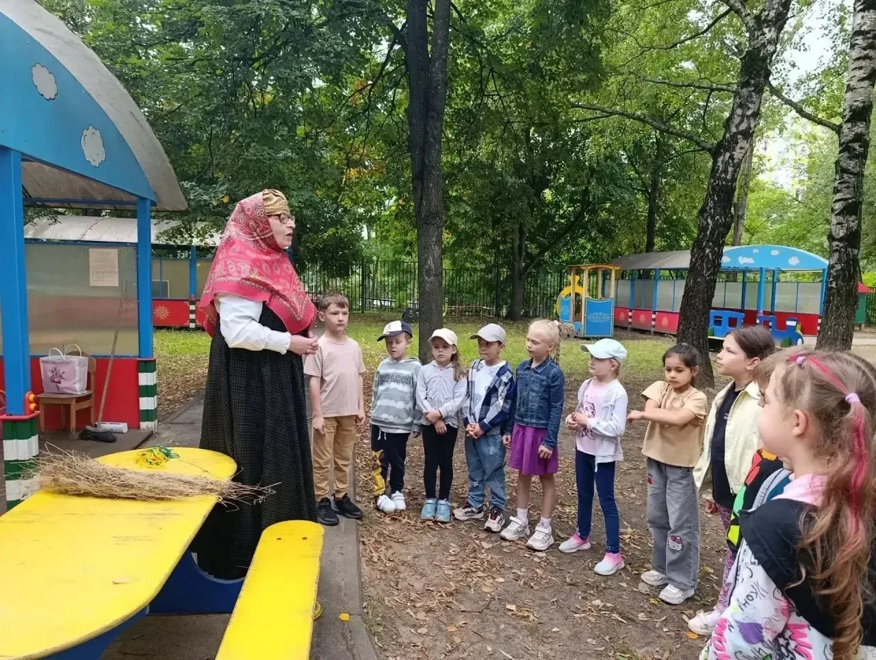 ✨ Магия старинной славянской куклы Стригушки ✨

Сегодня в музее «Из глубины веков» было шумно, звонк