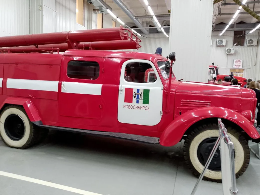 🚨 8 «В» на экскурсии в Учебной пожарно‑спасательной части! 🚒  18.02.26 ученики 8»В» класса вместе с 