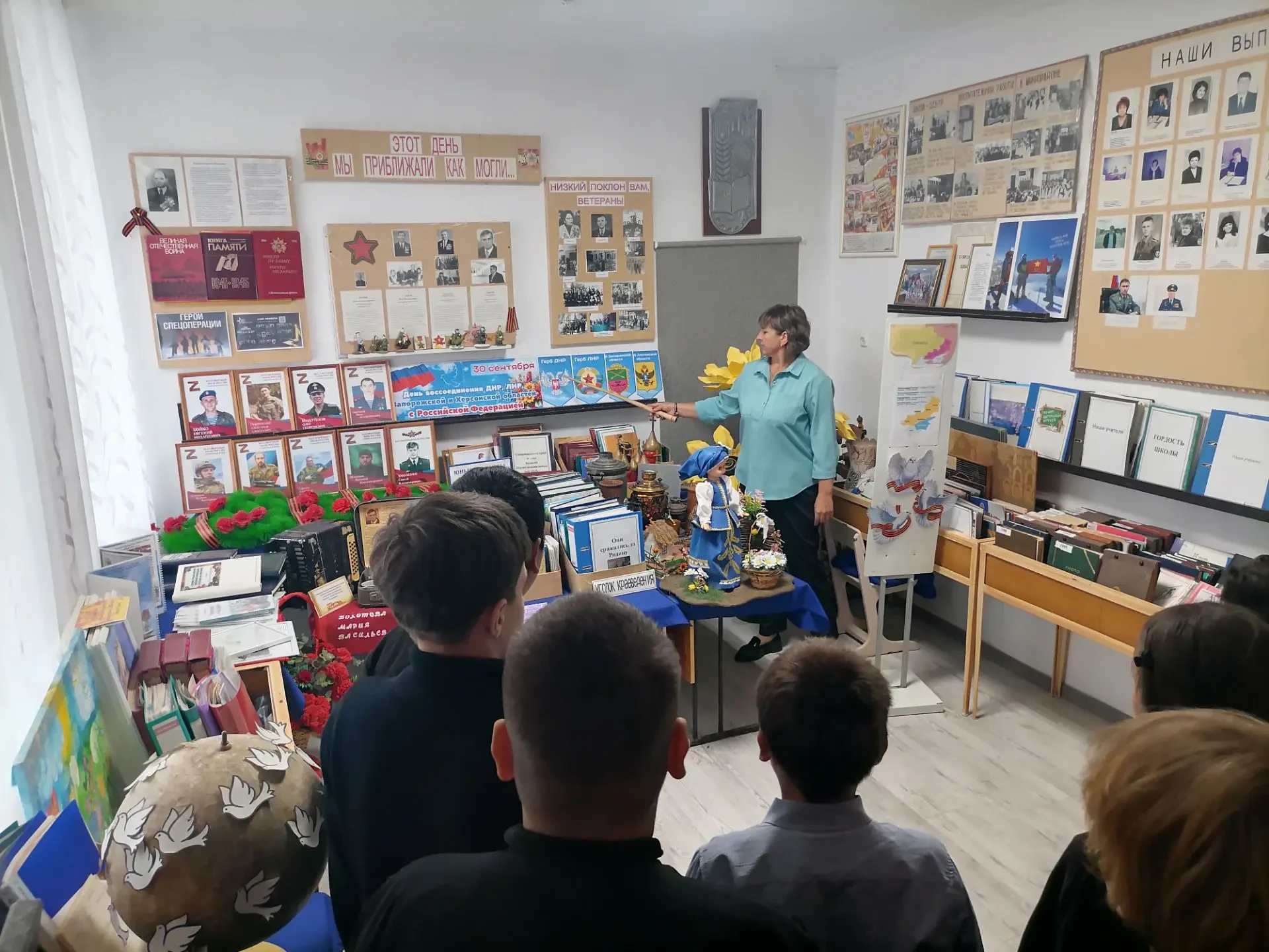 Сегодня  для учащихся 7 «Г» класса (кл. руководитель А.Д. Чурилова)  был проведен Час г...