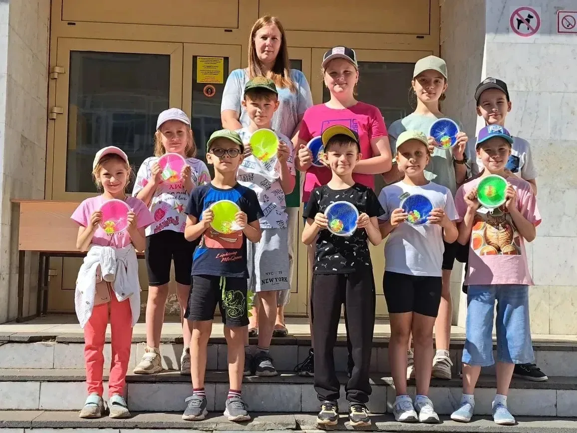 10 июня в лагере «Улыбка» прошёл насыщенный событиями день.

☀Утро началось с торжественного поздрав