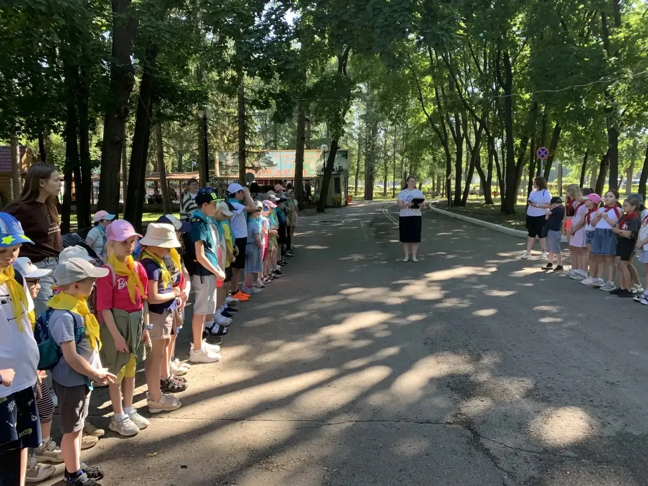 День России 🇷🇺

12 июня в нашей стране ежегодно отмечается государственный праздник - День России.