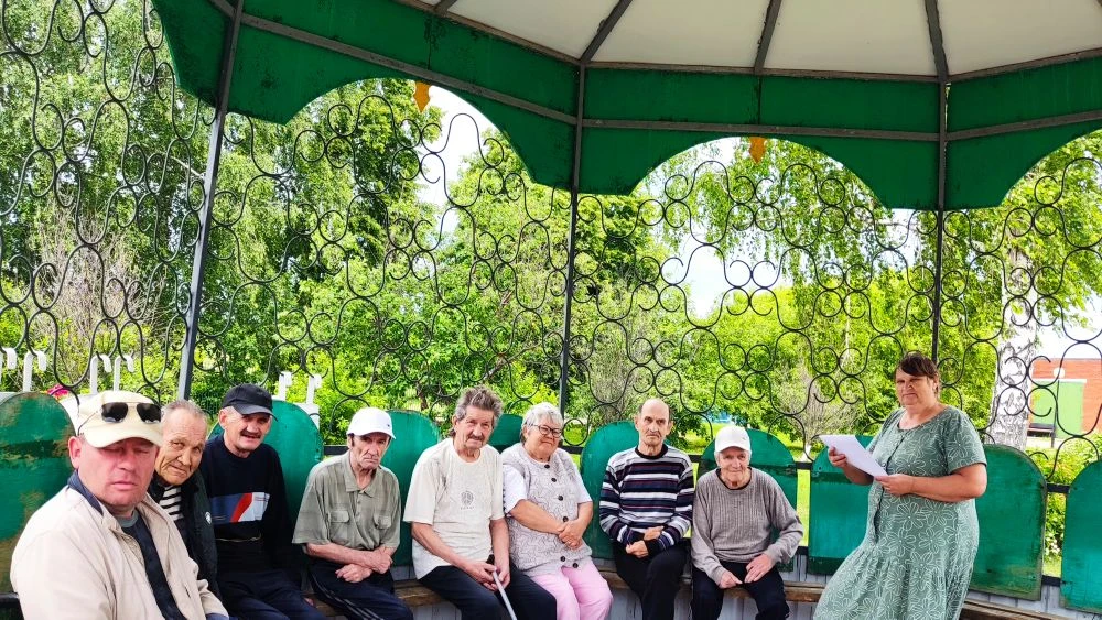 🌸11 июня с получателями социальных услуг Алексеевского дома-интерната для престарелых ...