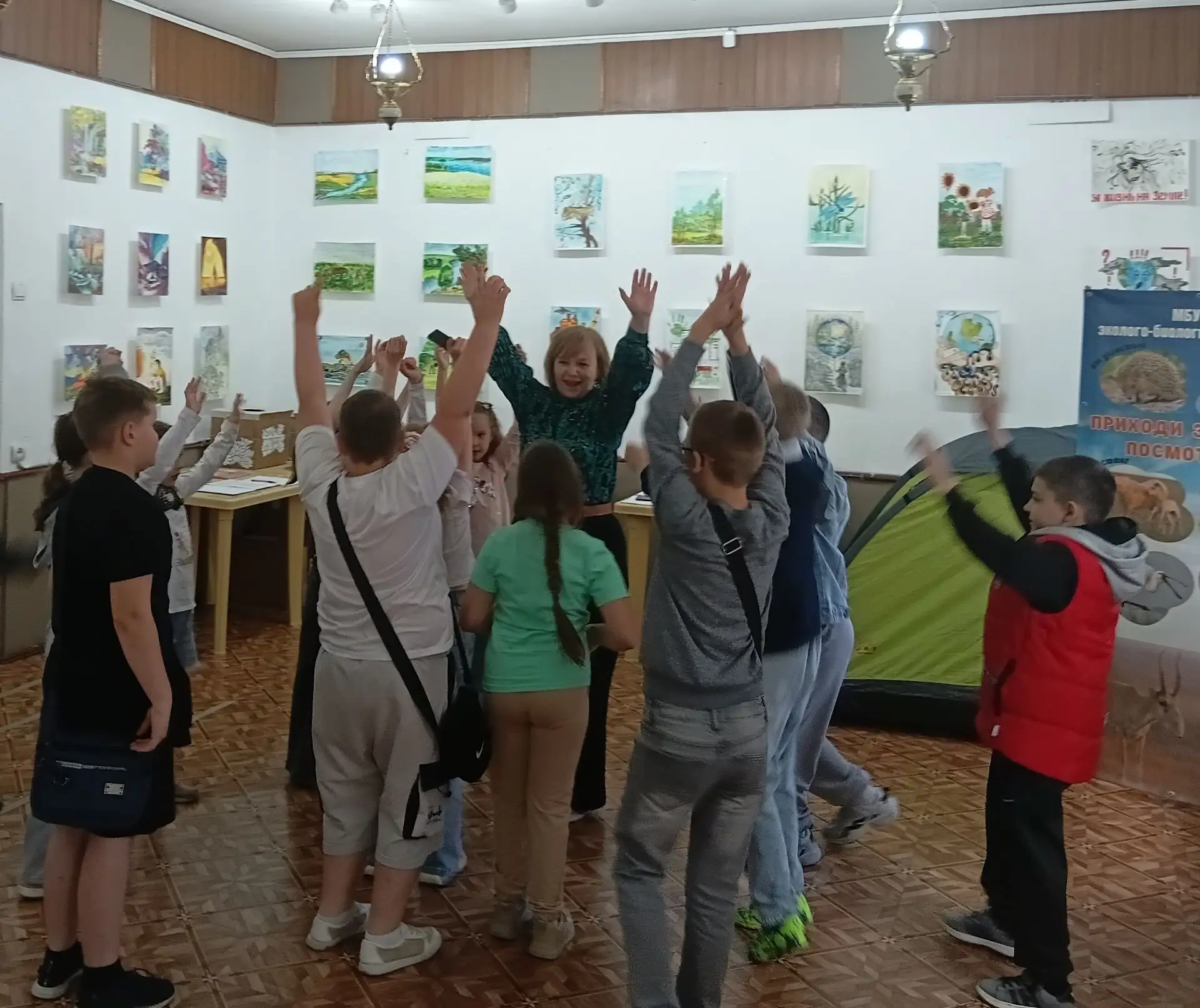 1 июня музей распахнул свои двери для школьников города и района, пригласив их в увлекательное путеш