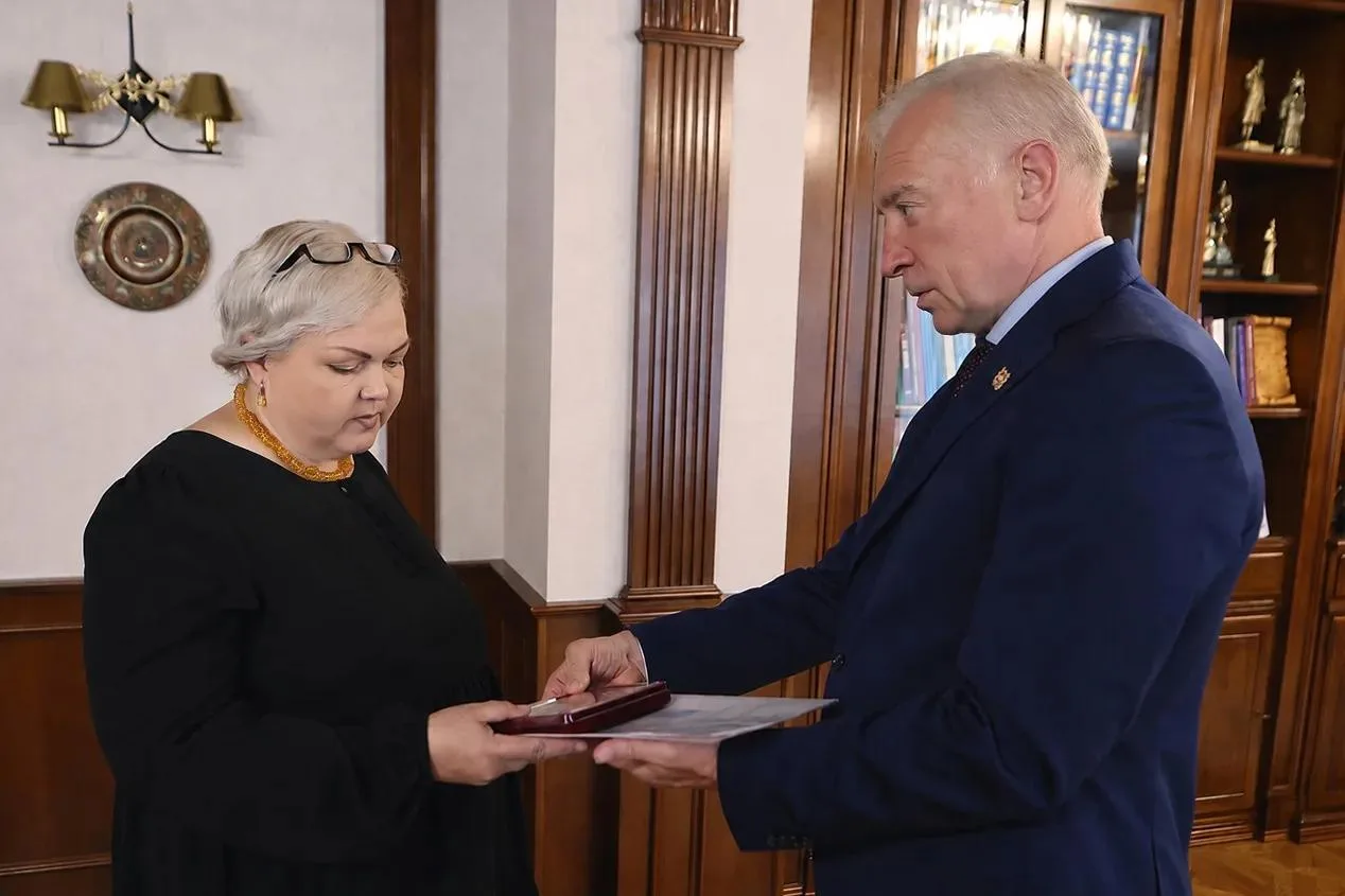 Сегодня встретились с Натальей Игоревной Крыловой – вдовой погибшего за Родину участника специальной