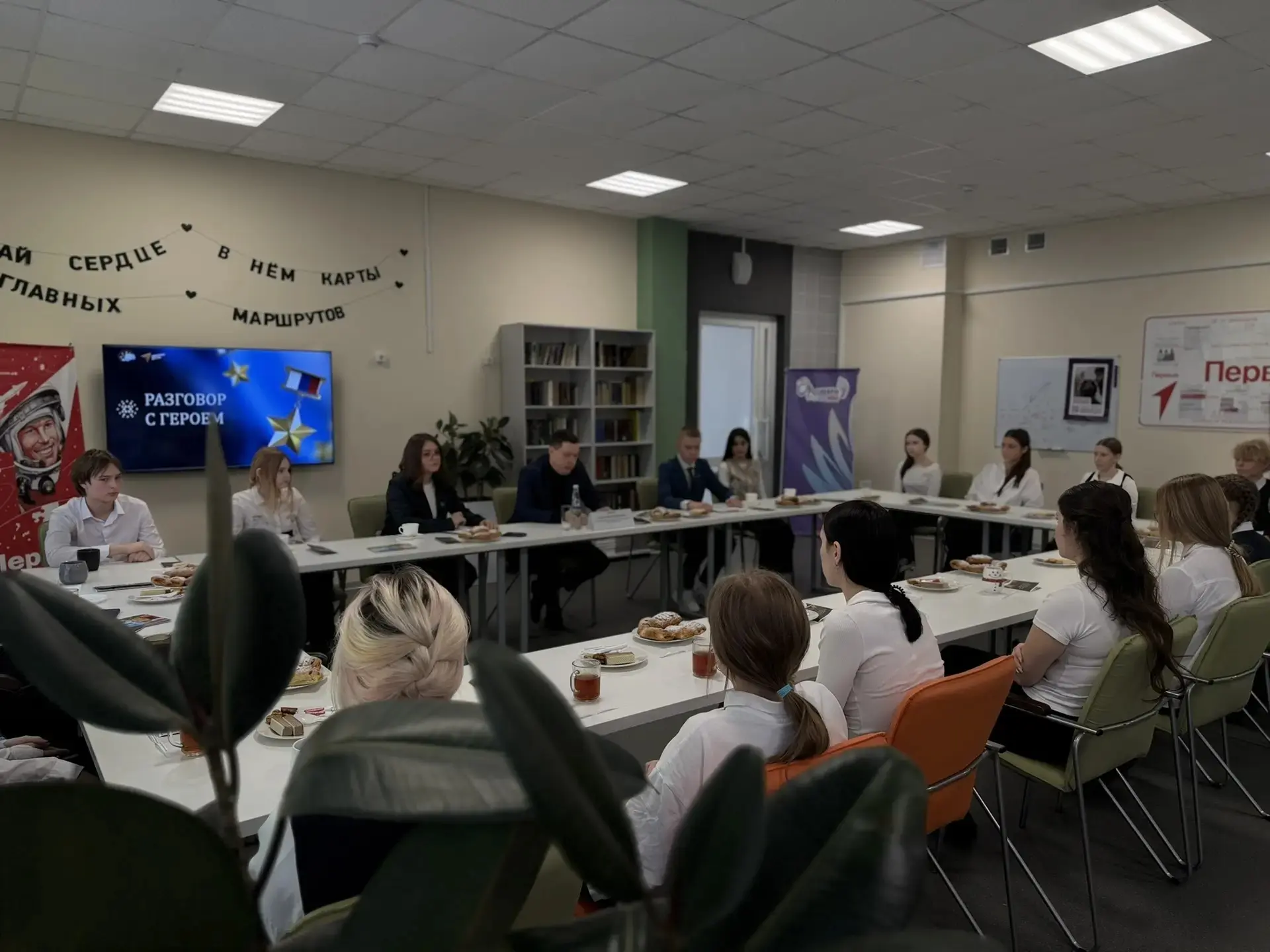 🎖️ Разговор с героем   ✨ В преддверии памятной даты — Дня начала специальной военной операции — в ст